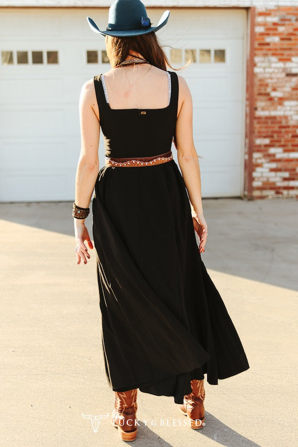 Lucky & Blessed Solid Sleeveless Maxi Dress Black
