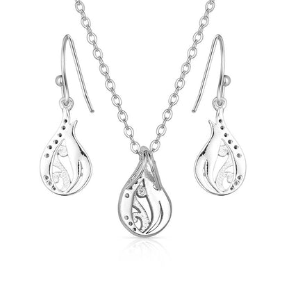 Montana Whisps of Elegance Crystal Jewelry Set