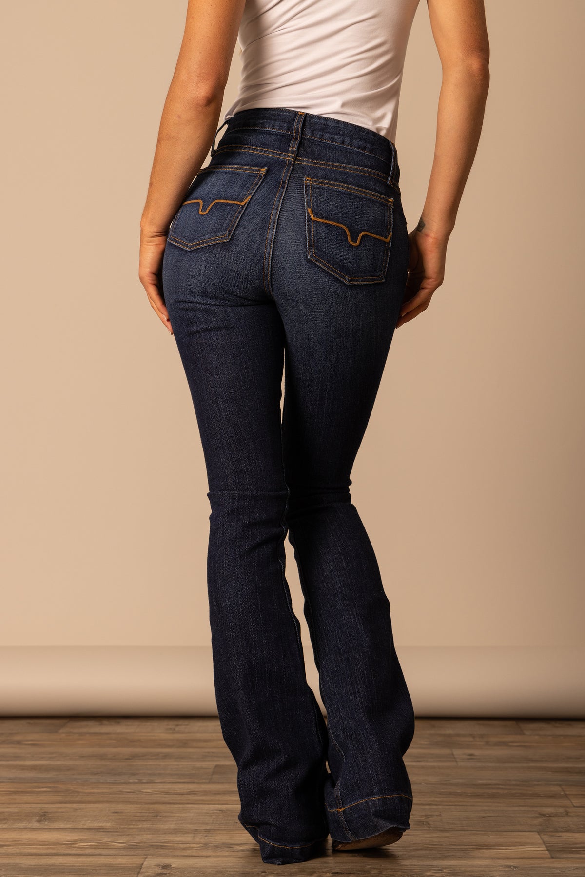 Kimes Ranch Jennifer Dark Wash
